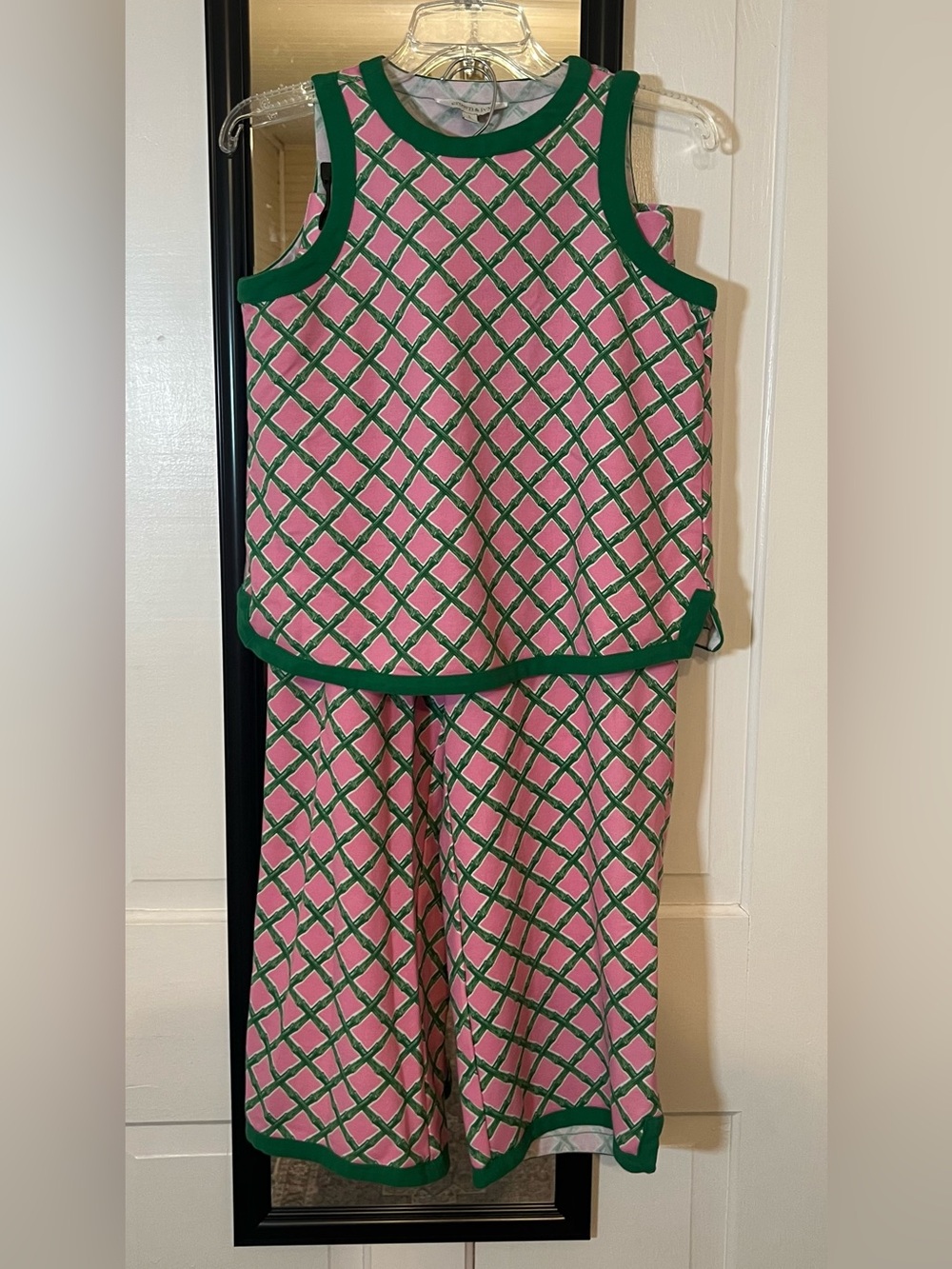 crown & ivy Green and Pink Lattice Pattern Set Small